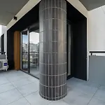 Park Apartment By Kramm *